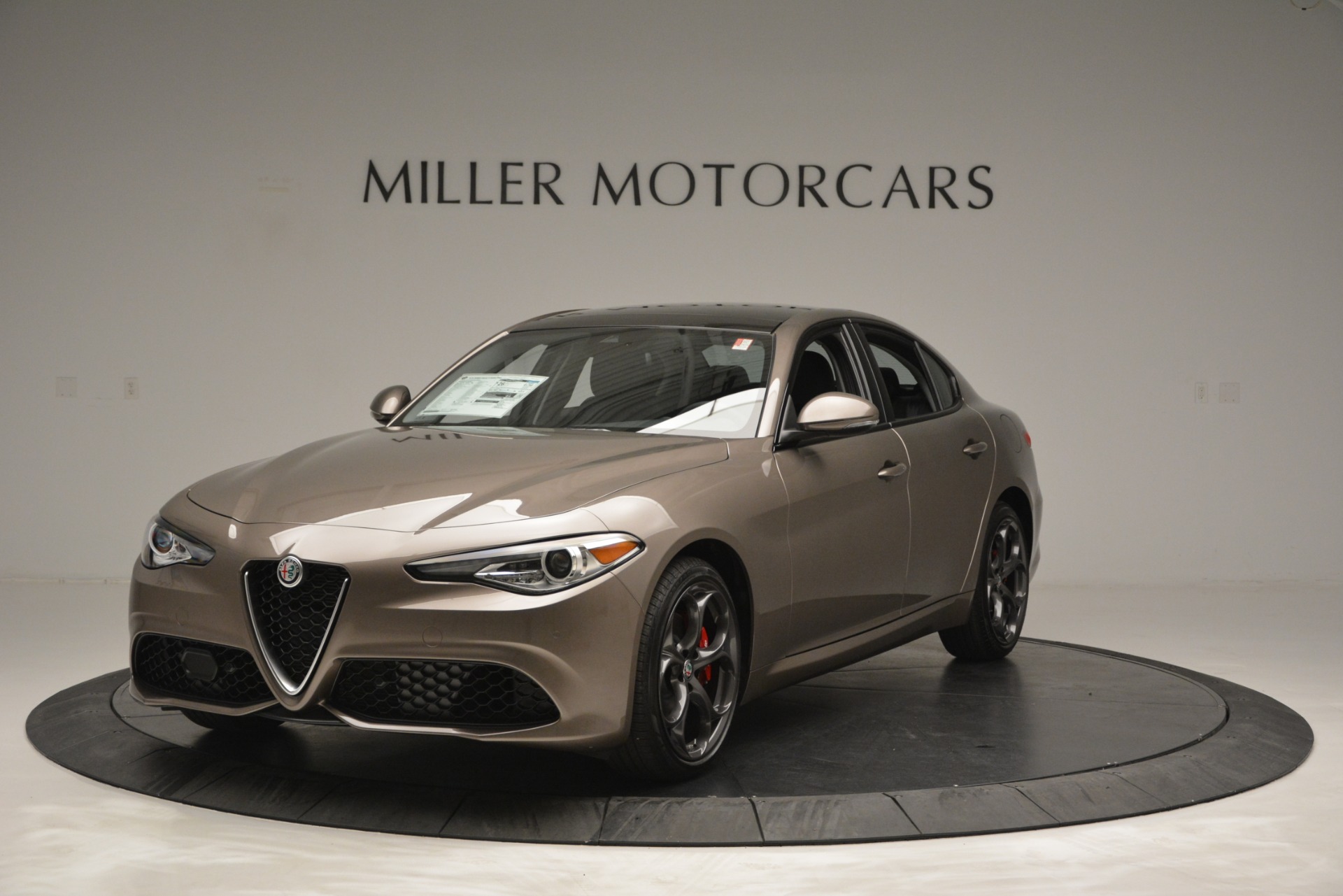 New 2019 Alfa Romeo Giulia Ti Sport Q4 for sale Sold at Maserati of Greenwich in Greenwich CT 06830 1