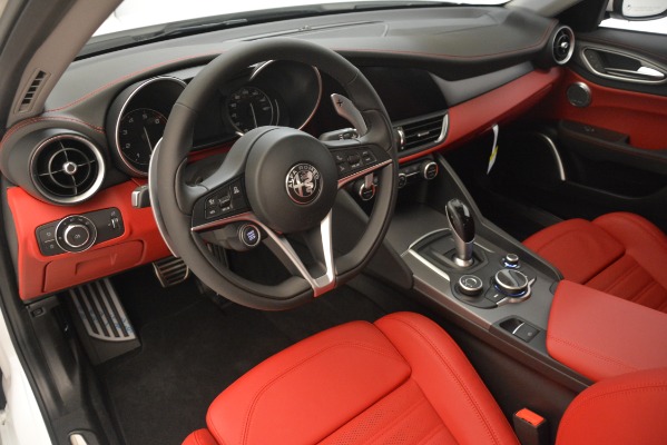 New 2019 Alfa Romeo Giulia Ti Sport Q4 for sale Sold at Maserati of Greenwich in Greenwich CT 06830 13