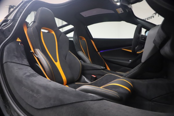 Used 2019 McLaren 720S Performance for sale Sold at Maserati of Greenwich in Greenwich CT 06830 19