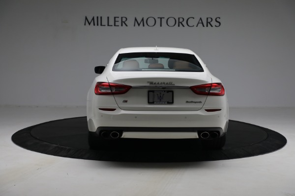 Used 2015 Maserati Quattroporte S Q4 for sale Sold at Maserati of Greenwich in Greenwich CT 06830 6