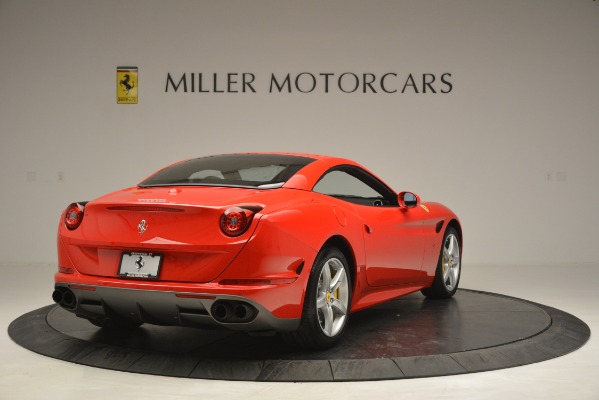 Used 2016 Ferrari California T Handling Speciale for sale Sold at Maserati of Greenwich in Greenwich CT 06830 18