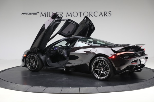 Used 2018 McLaren 720S Coupe for sale Sold at Maserati of Greenwich in Greenwich CT 06830 16