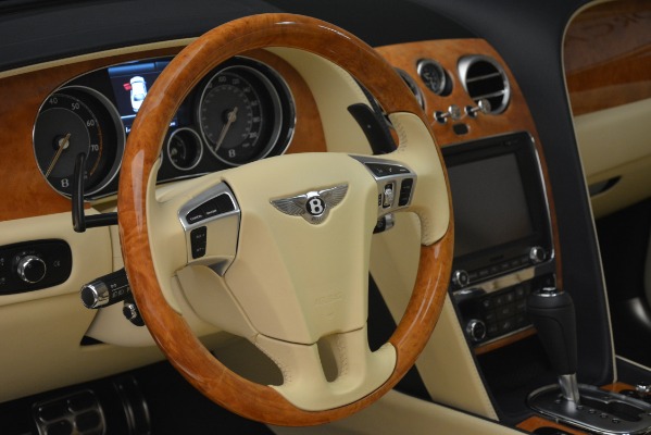 Used 2015 Bentley Flying Spur V8 for sale Sold at Maserati of Greenwich in Greenwich CT 06830 19