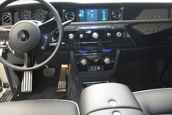 Used 2014 Rolls-Royce Phantom for sale Sold at Maserati of Greenwich in Greenwich CT 06830 22