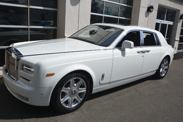 Used 2014 Rolls-Royce Phantom for sale Sold at Maserati of Greenwich in Greenwich CT 06830 3