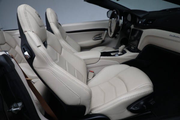 Used 2019 Maserati GranTurismo Sport Convertible for sale Sold at Maserati of Greenwich in Greenwich CT 06830 24