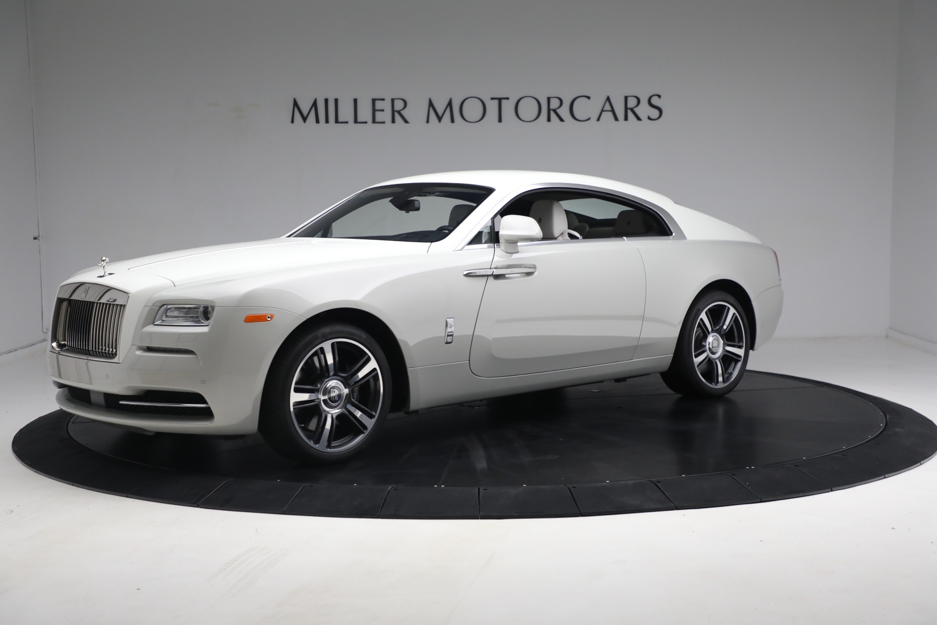 Used 2016 Rolls-Royce Wraith for sale $205,900 at Maserati of Greenwich in Greenwich CT 06830 1
