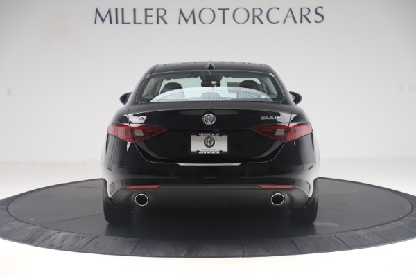 New 2019 Alfa Romeo Giulia Q4 for sale Sold at Maserati of Greenwich in Greenwich CT 06830 6