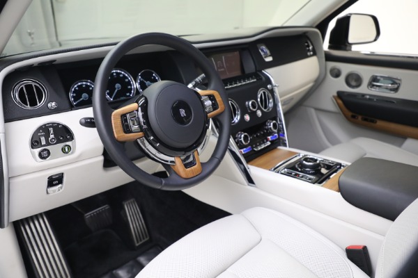 Used 2019 Rolls-Royce Cullinan for sale $329,900 at Maserati of Greenwich in Greenwich CT 06830 12