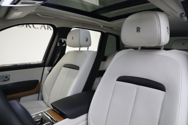 Used 2019 Rolls-Royce Cullinan for sale $329,900 at Maserati of Greenwich in Greenwich CT 06830 14