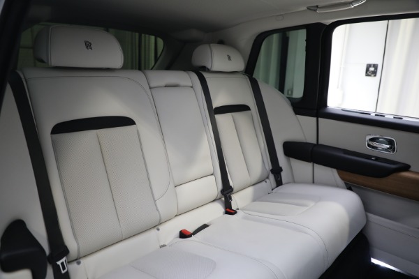 Used 2019 Rolls-Royce Cullinan for sale $329,900 at Maserati of Greenwich in Greenwich CT 06830 24