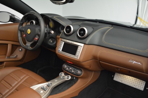 Used 2011 Ferrari California for sale Sold at Maserati of Greenwich in Greenwich CT 06830 28