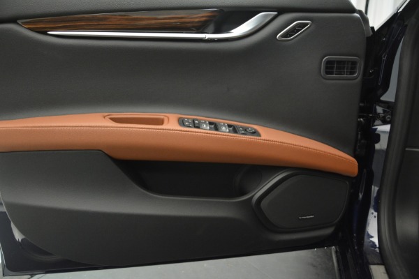 Used 2019 Maserati Ghibli S Q4 for sale Sold at Maserati of Greenwich in Greenwich CT 06830 17