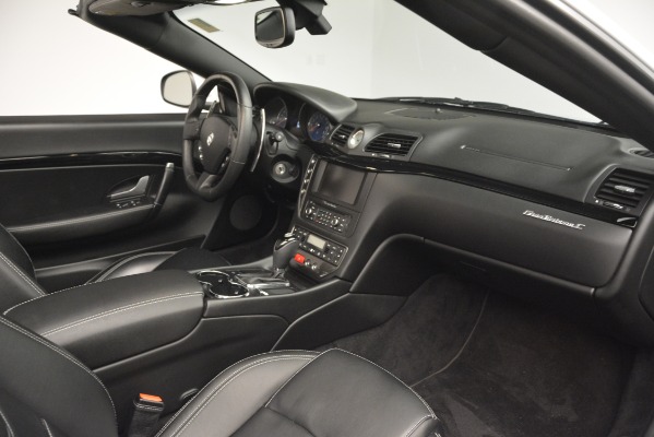 Used 2016 Maserati GranTurismo for sale $57,900 at Maserati of Greenwich in Greenwich CT 06830 24