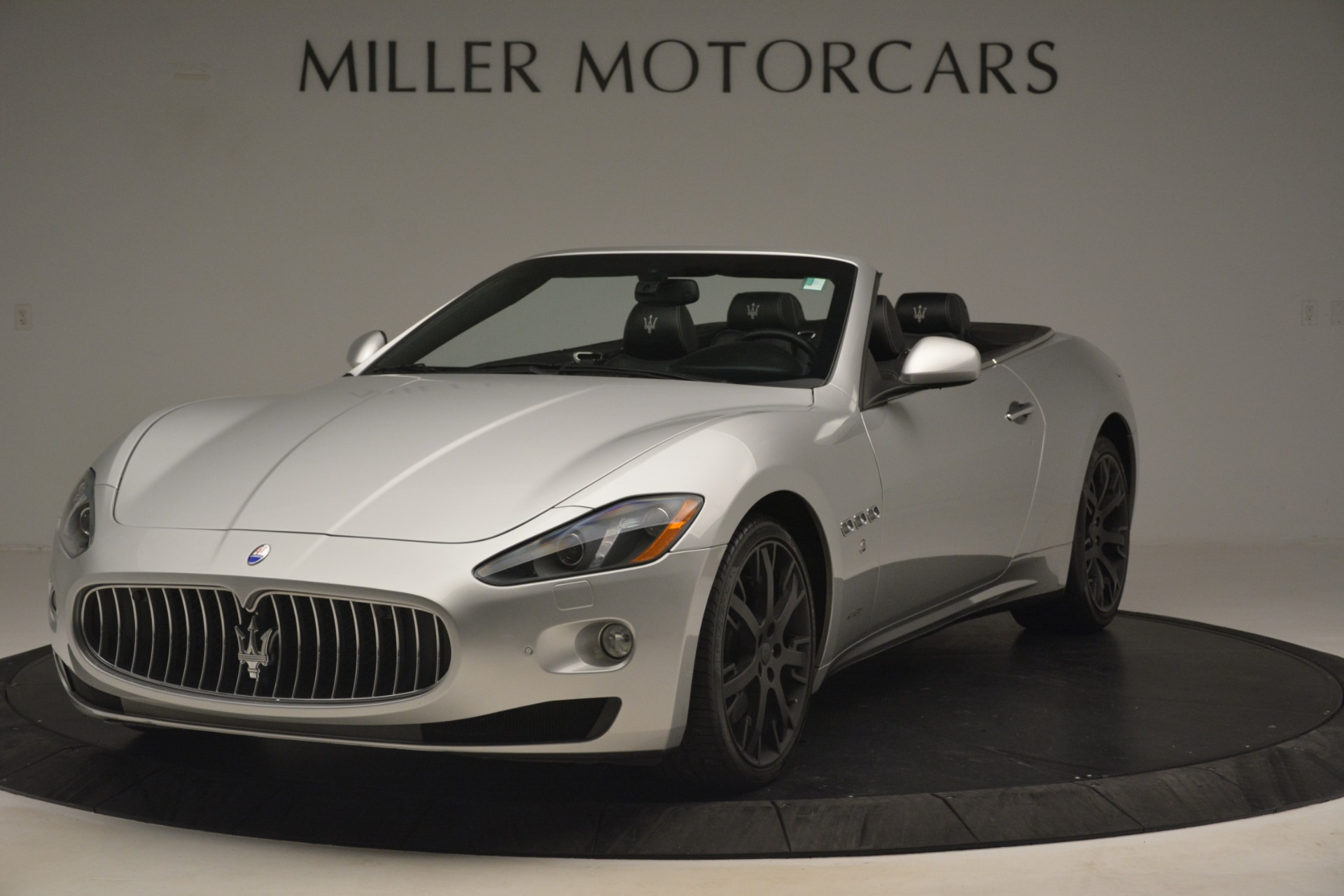 Used 2016 Maserati GranTurismo for sale $57,900 at Maserati of Greenwich in Greenwich CT 06830 1