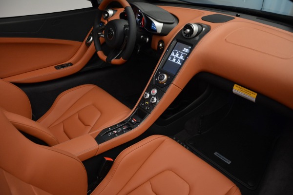 Used 2015 McLaren 650S Spider Convertible for sale Sold at Maserati of Greenwich in Greenwich CT 06830 25