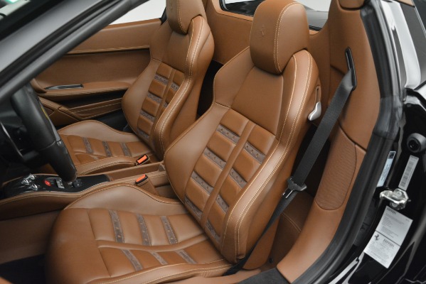 Used 2013 Ferrari 458 Spider for sale $235,900 at Maserati of Greenwich in Greenwich CT 06830 21