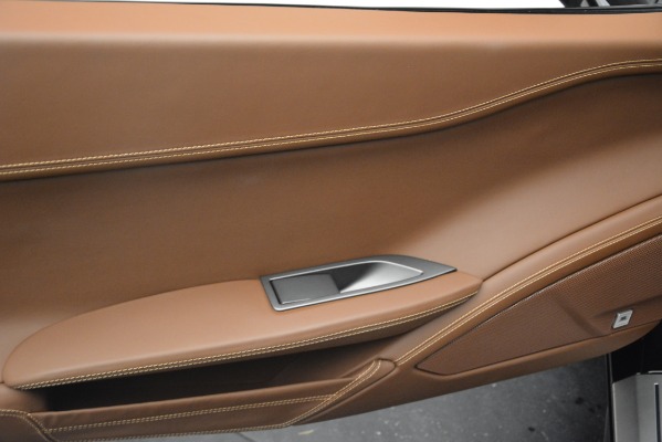 Used 2013 Ferrari 458 Spider for sale $235,900 at Maserati of Greenwich in Greenwich CT 06830 22