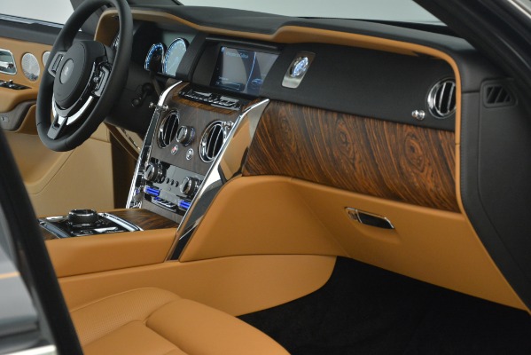 Used 2019 Rolls-Royce Cullinan for sale $329,900 at Maserati of Greenwich in Greenwich CT 06830 25