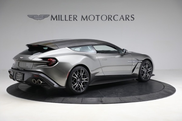 Used 2019 Aston Martin Vanquish Zagato Shooting Brake for sale $699,900 at Maserati of Greenwich in Greenwich CT 06830 7