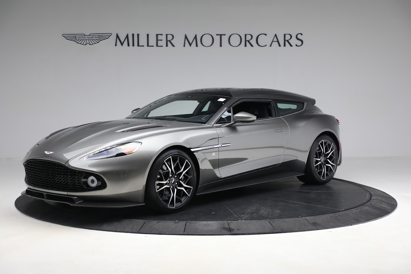 Used 2019 Aston Martin Vanquish Zagato Shooting Brake for sale $699,900 at Maserati of Greenwich in Greenwich CT 06830 1