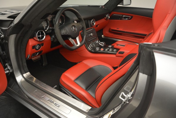 Used 2012 Mercedes-Benz SLS AMG Roadster for sale Sold at Maserati of Greenwich in Greenwich CT 06830 20