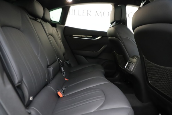 New 2019 Maserati Levante Q4 for sale Sold at Maserati of Greenwich in Greenwich CT 06830 27