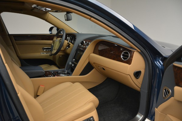 Used 2016 Bentley Flying Spur V8 for sale $93,900 at Maserati of Greenwich in Greenwich CT 06830 25