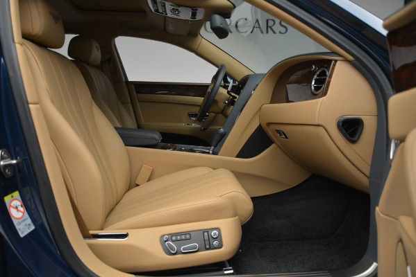 Used 2016 Bentley Flying Spur V8 for sale $93,900 at Maserati of Greenwich in Greenwich CT 06830 28