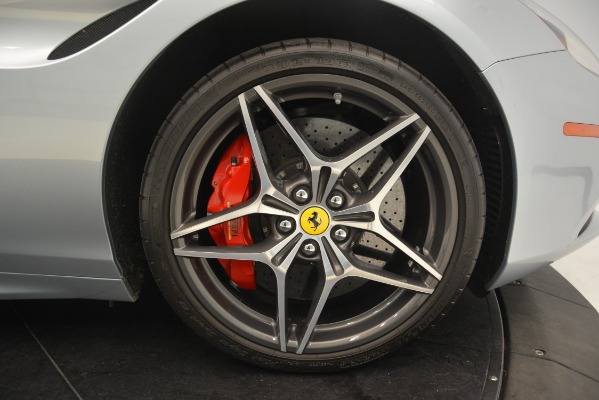 Used 2016 Ferrari California T for sale Sold at Maserati of Greenwich in Greenwich CT 06830 28
