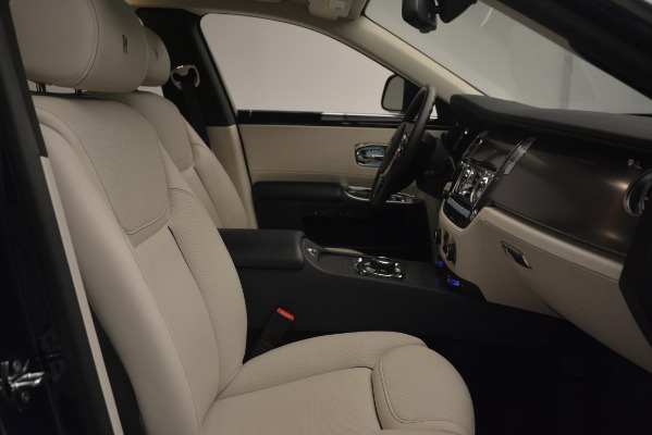 Used 2016 Rolls-Royce Ghost for sale Sold at Maserati of Greenwich in Greenwich CT 06830 13