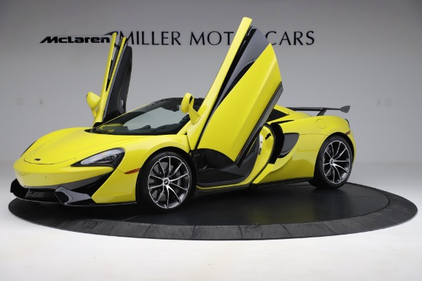 Used 2019 McLaren 570S Spider for sale Sold at Maserati of Greenwich in Greenwich CT 06830 18