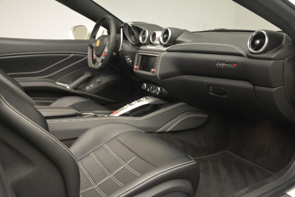 Used 2016 Ferrari California T for sale Sold at Maserati of Greenwich in Greenwich CT 06830 25