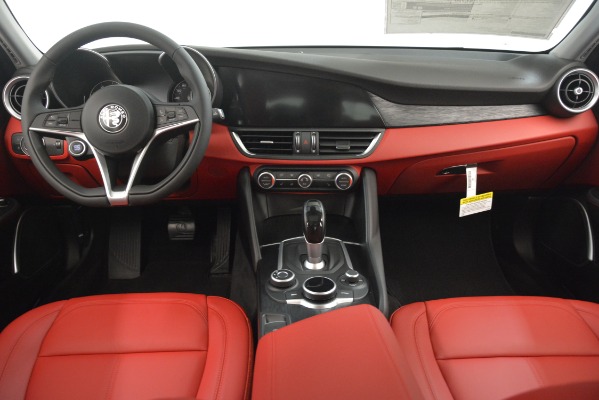 New 2019 Alfa Romeo Giulia Q4 for sale Sold at Maserati of Greenwich in Greenwich CT 06830 16