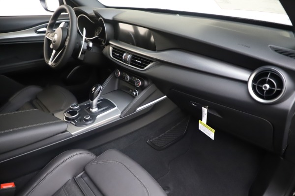 Used 2019 Alfa Romeo Stelvio Ti Sport Q4 for sale Sold at Maserati of Greenwich in Greenwich CT 06830 20