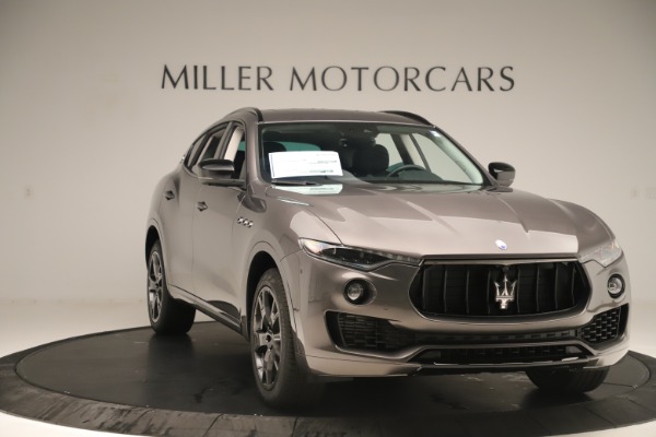 New 2019 Maserati Levante Q4 Nerissimo for sale Sold at Maserati of Greenwich in Greenwich CT 06830 11