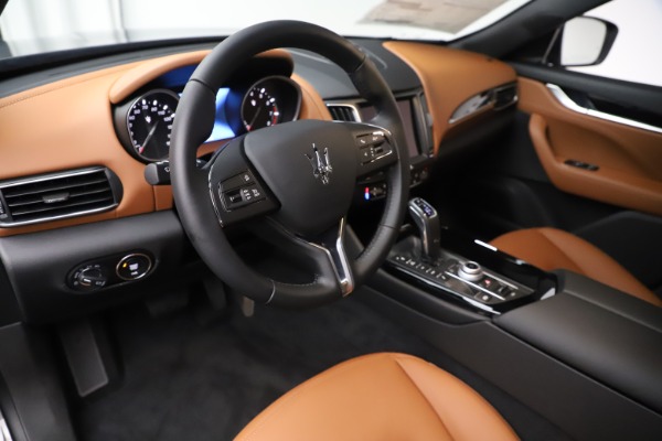 New 2019 Maserati Levante Q4 for sale $83,660 at Maserati of Greenwich in Greenwich CT 06830 13