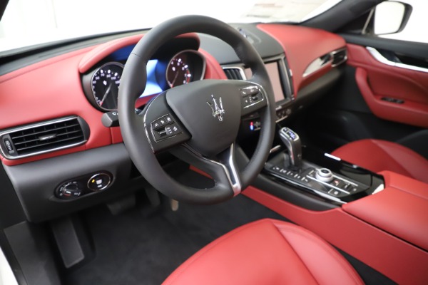 New 2019 Maserati Levante Q4 for sale Sold at Maserati of Greenwich in Greenwich CT 06830 13