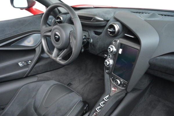 Used 0 for sale Sold at Maserati of Greenwich in Greenwich CT 06830 28