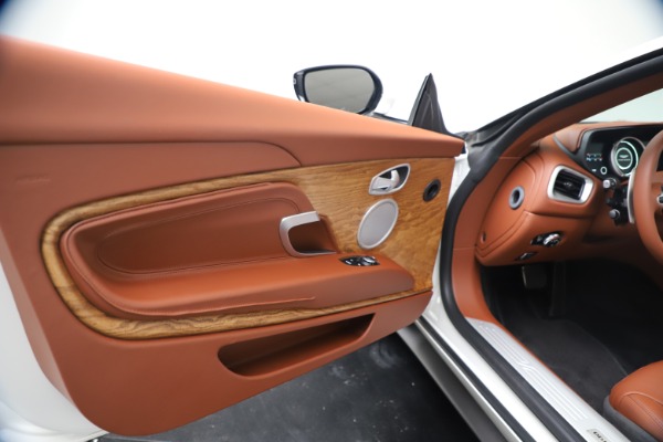 New 2019 Aston Martin DB11 V8 for sale Sold at Maserati of Greenwich in Greenwich CT 06830 23