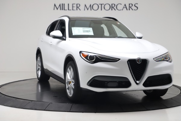 New 2019 Alfa Romeo Stelvio Ti Sport Q4 for sale Sold at Maserati of Greenwich in Greenwich CT 06830 11