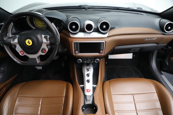 Used 2015 Ferrari California T for sale Sold at Maserati of Greenwich in Greenwich CT 06830 25