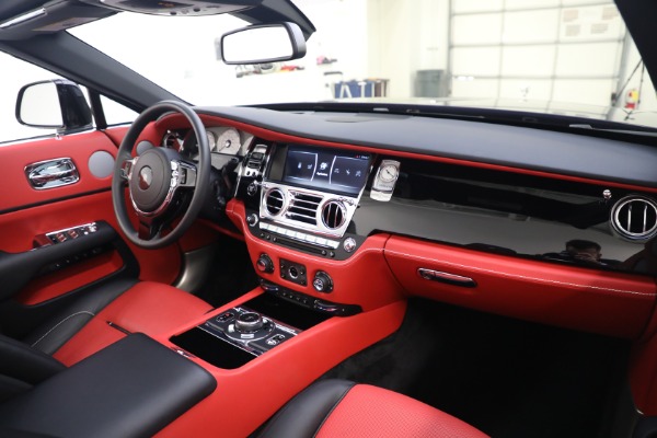 Used 2019 Rolls-Royce Dawn for sale $329,895 at Maserati of Greenwich in Greenwich CT 06830 26