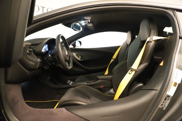 Used 2017 McLaren 570S for sale $167,900 at Maserati of Greenwich in Greenwich CT 06830 15