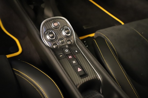 Used 2017 McLaren 570S for sale $167,900 at Maserati of Greenwich in Greenwich CT 06830 19