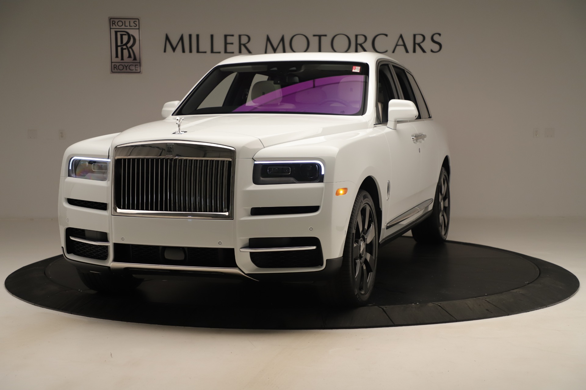 New 2019 Rolls-Royce Cullinan for sale Sold at Maserati of Greenwich in Greenwich CT 06830 1
