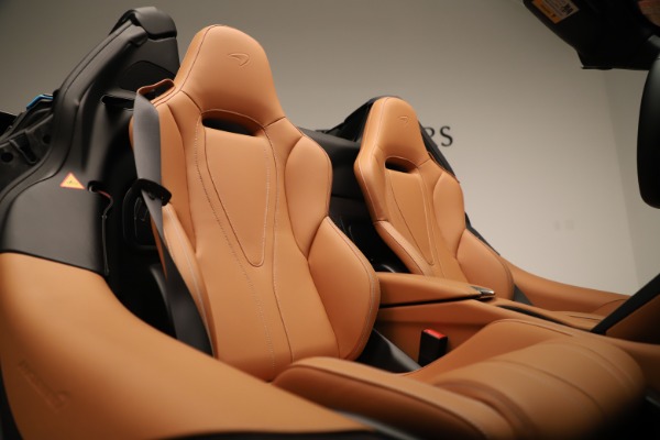 New 2020 McLaren 720S SPIDER Convertible for sale Sold at Maserati of Greenwich in Greenwich CT 06830 23