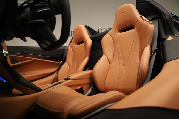 New 2020 McLaren 720S SPIDER Convertible for sale Sold at Maserati of Greenwich in Greenwich CT 06830 26