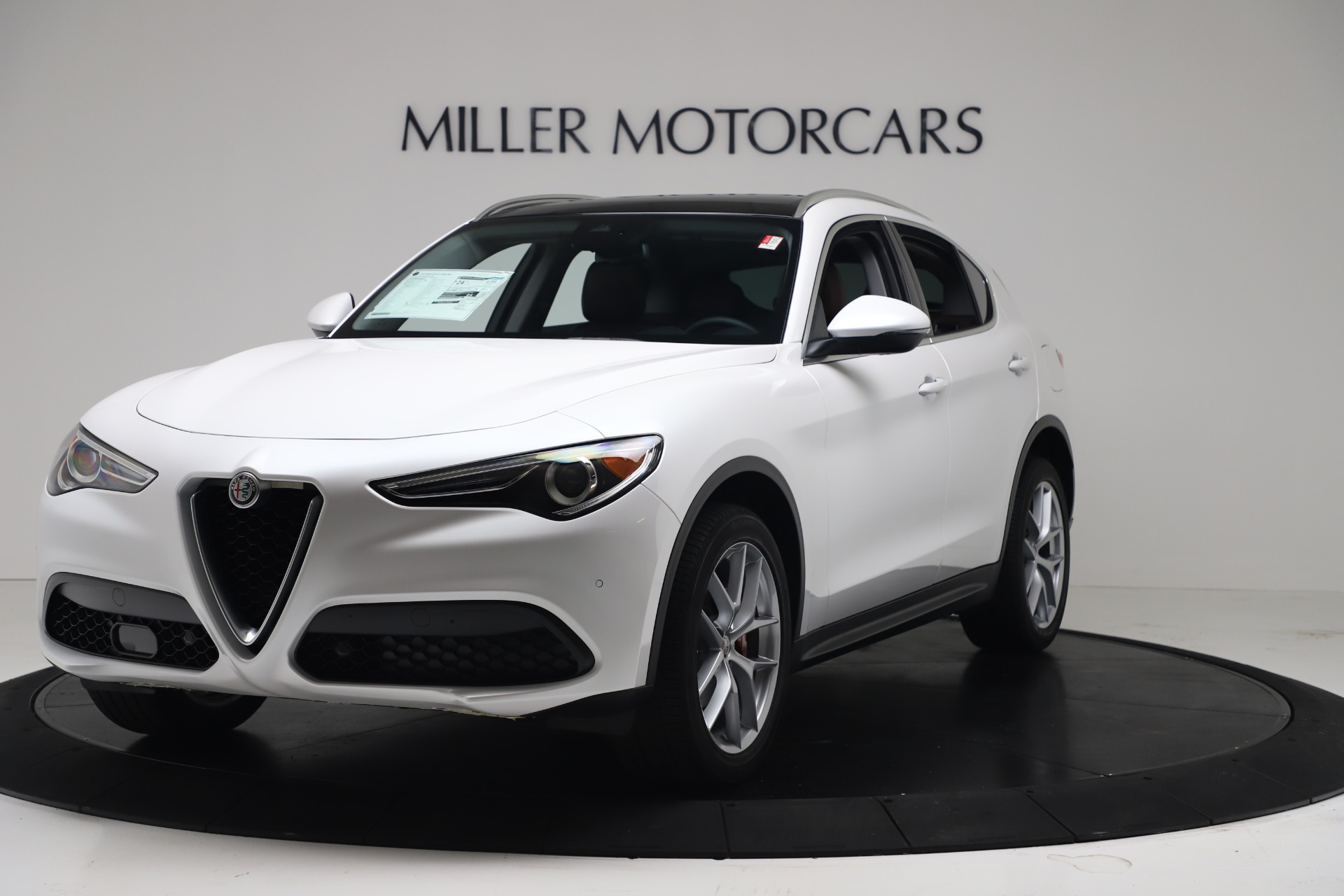 New 2019 Alfa Romeo Stelvio Ti Lusso Q4 for sale Sold at Maserati of Greenwich in Greenwich CT 06830 1