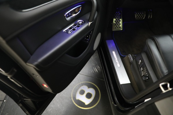 Used 2020 Bentley Bentayga V8 Design Series for sale $145,900 at Maserati of Greenwich in Greenwich CT 06830 18